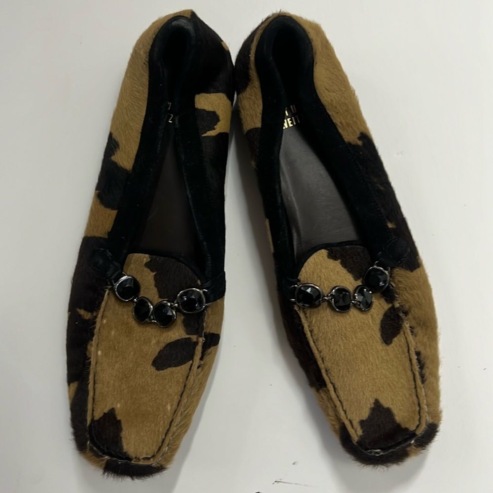 STUART WEITZMAN CALFSKIN JEWELS ANIMAL PRINT LEATHER LOAFER SIZE 7 1/2M